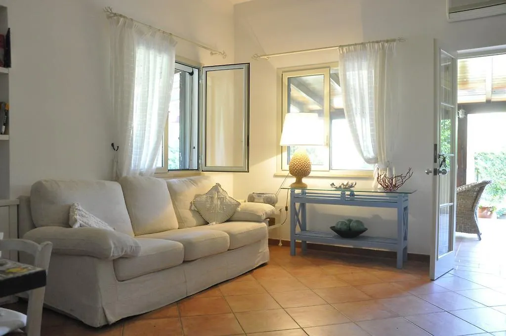 Residence Mare E Limoni Campofelice Di Roccella 0*,
